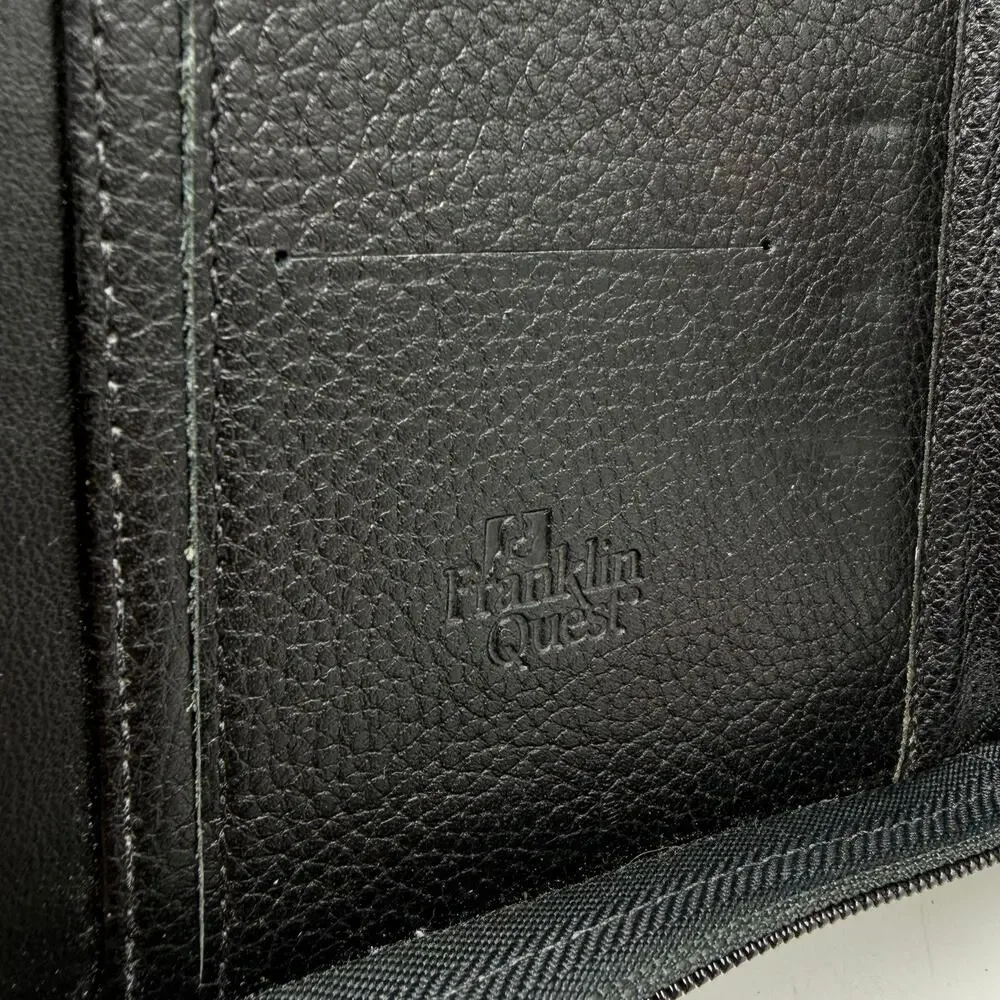 Vintage Franklin Quest Planner 6 Ring Zipper Binder Black Verona Leather 7x9 USA